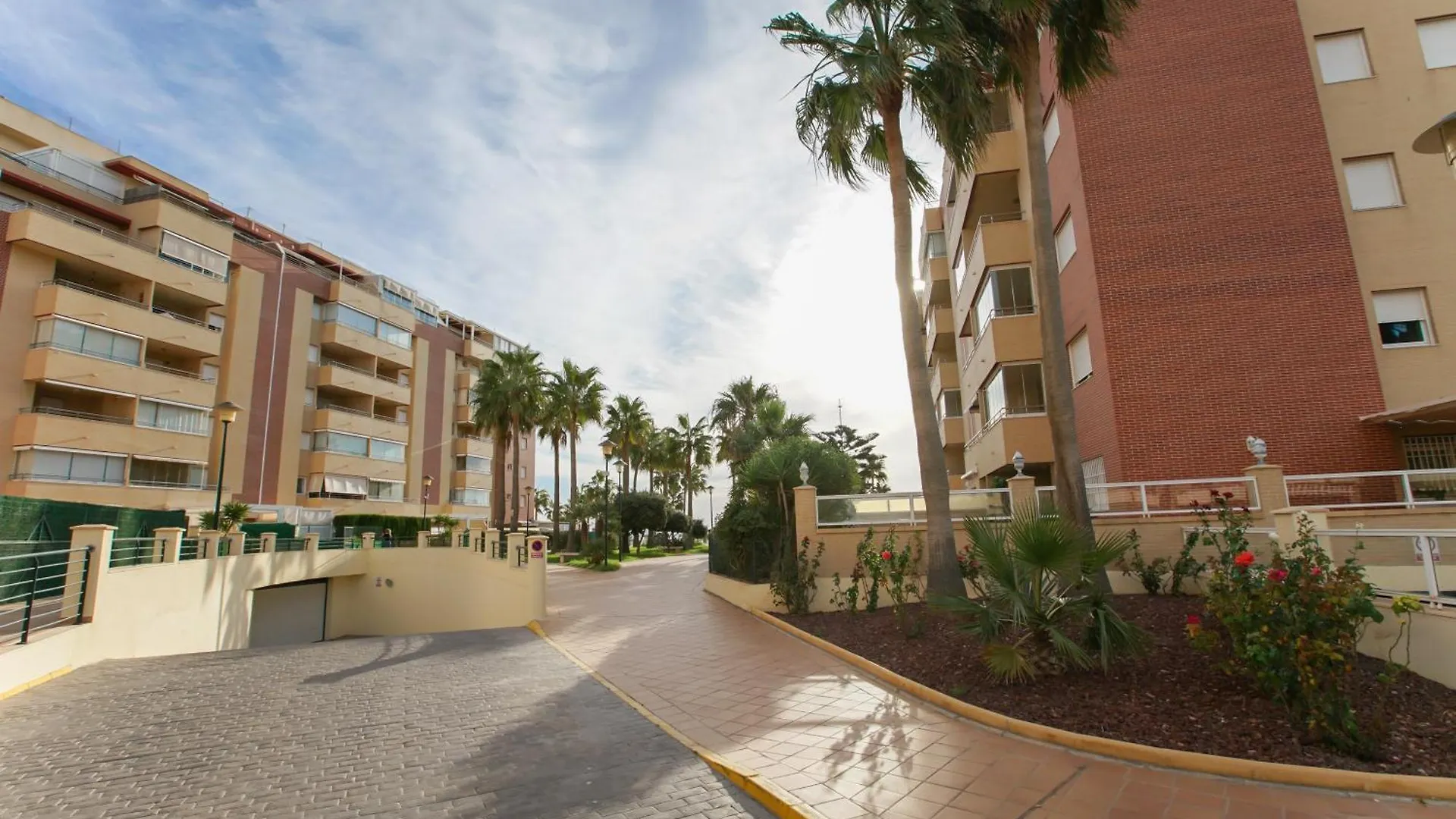Seaside Terrace Apartments: Beachfront Living with Pool and Views Roquetas de Mar Apartment