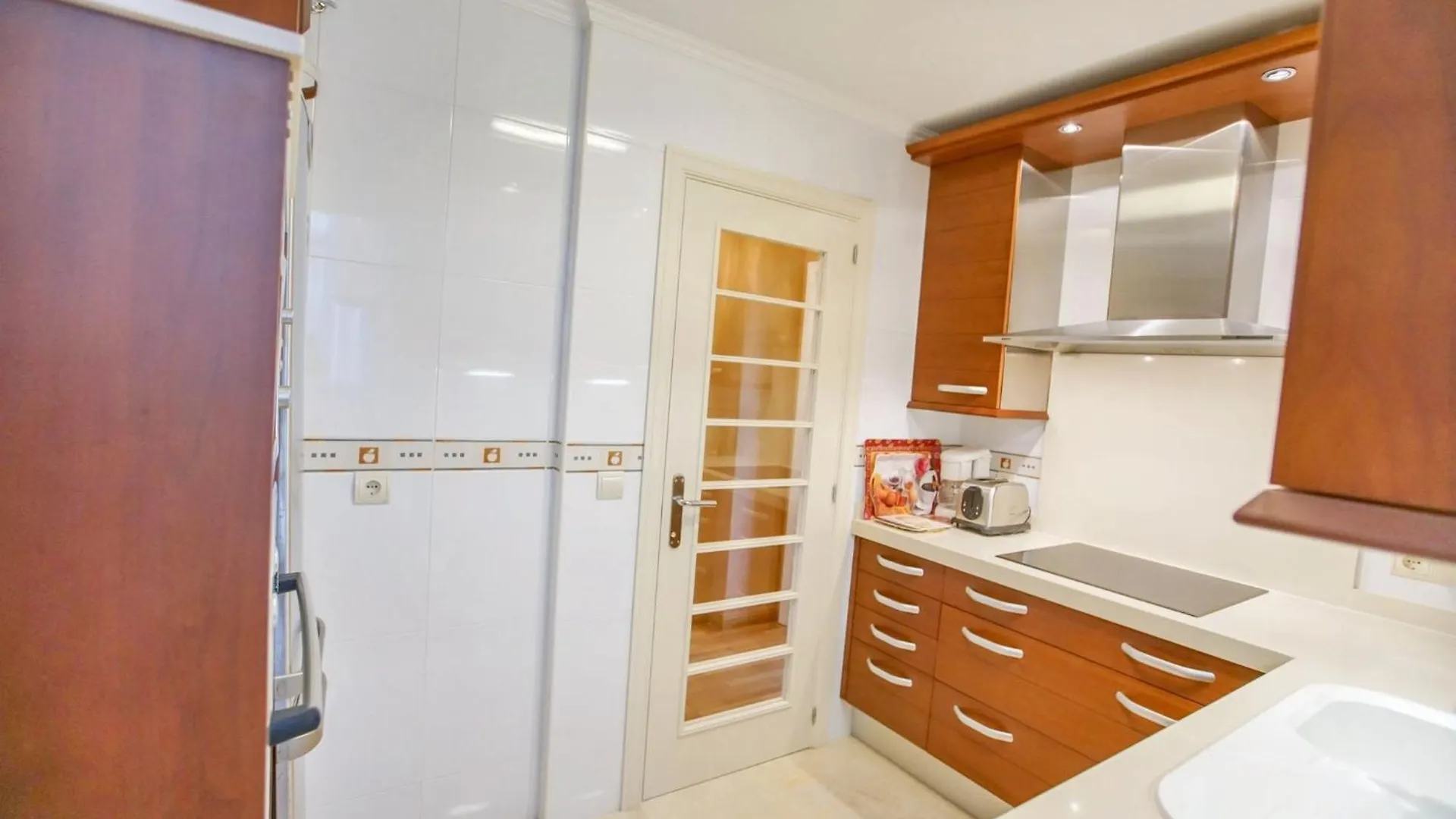 Seaside Terrace Apartments: Beachfront Living with Pool and Views Roquetas de Mar Apartment