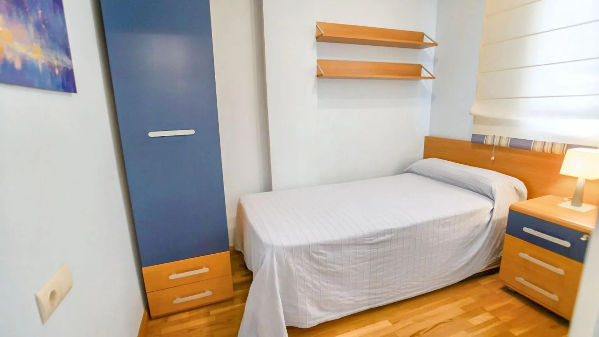 Seaside Terrace Apartments: Beachfront Living with Pool and Views Roquetas de Mar 0*,